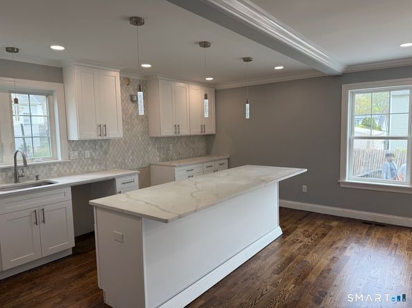 420 Greenwood Street, Bridgeport CT 06606