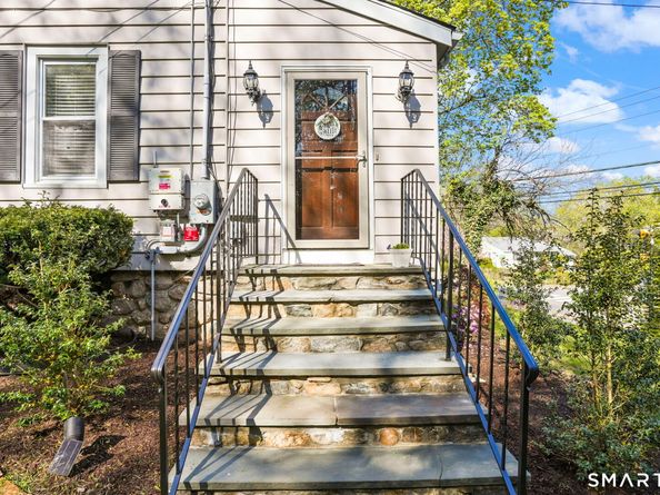 130 Toms Road, Stamford CT 06906