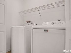 20 E Pembroke Road 28, Danbury CT 06811