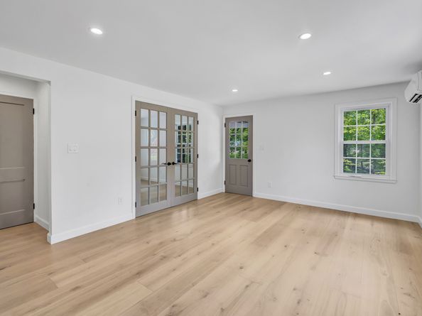 189 Tashua Road, Trumbull CT 06611