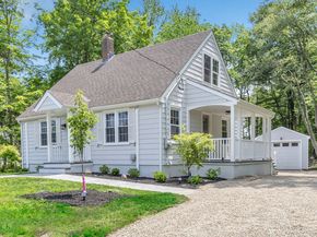 189 Tashua Road, Trumbull CT 06611