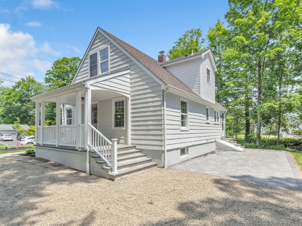 189 Tashua Road, Trumbull CT 06611