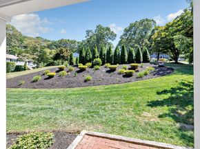 31 Parlor Rock Road, Trumbull CT 06611