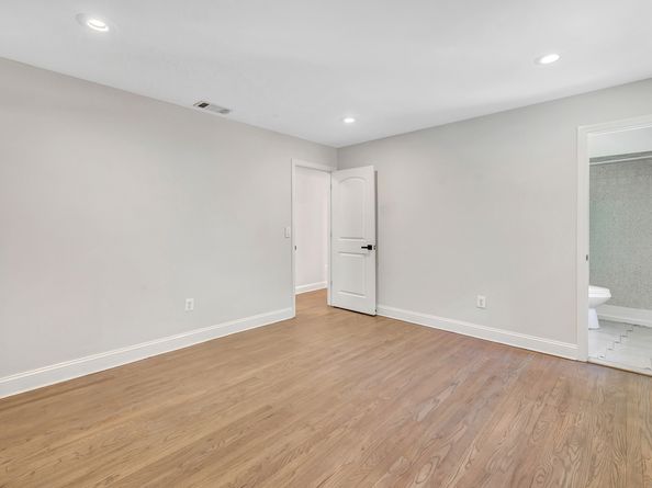 31 Parlor Rock Road, Trumbull CT 06611