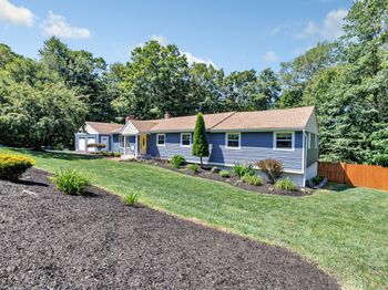 31 Parlor Rock Road