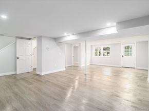 12 Deer Run Road, Brookfield CT 06804