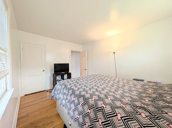 901 William Street APT A, Bridgeport CT 06608