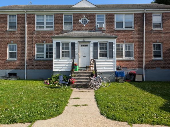 901 William Street APT A, Bridgeport CT 06608