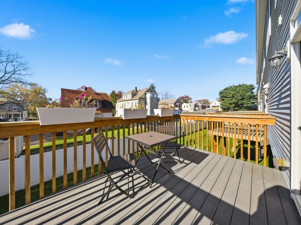 145 Brentwood Avenue 145, Fairfield CT 06825