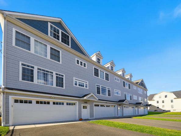 145 Brentwood Avenue 145, Fairfield CT 06825