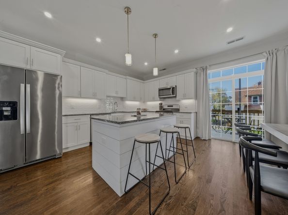 145 Brentwood Avenue 145, Fairfield CT 06825