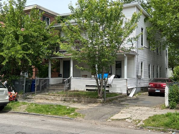 1050 Hancock Avenue, Bridgeport CT 06605