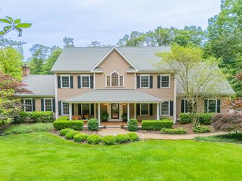 14 Daniels Hill Road