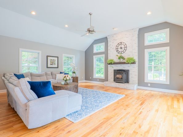 14 Daniels Hill Road, Newtown CT 06470