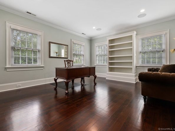 174 Branchville Road, Ridgefield CT 06877