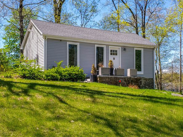 9 Roseton Road, New Fairfield CT 06812