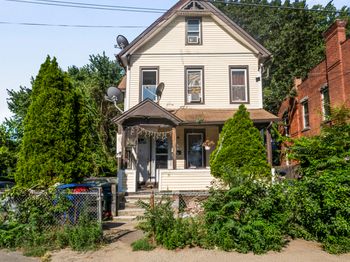 27 Bunnell Street