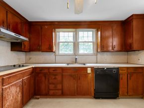 25 Ponus Avenue, Norwalk CT 06850