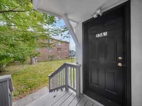 33 Granfield Avenue, Bridgeport CT 06610