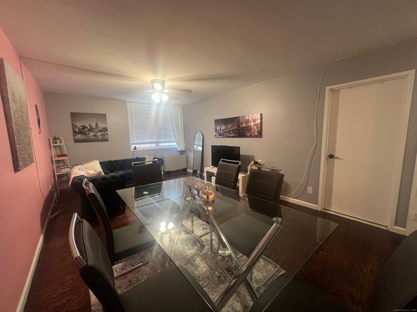 2370 North Avenue 4C, Bridgeport CT 06604