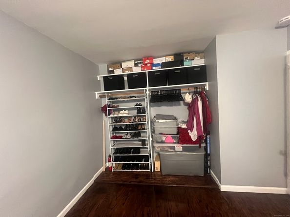 2370 North Avenue 4C, Bridgeport CT 06604