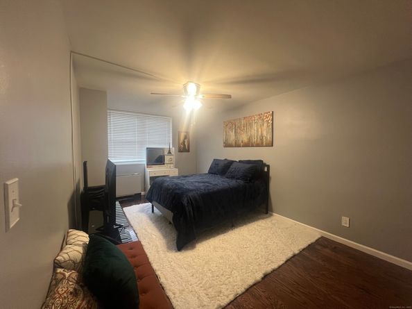 2370 North Avenue 4C, Bridgeport CT 06604