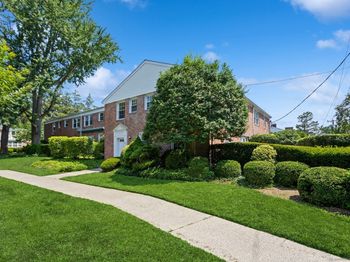 84 Putnam Park