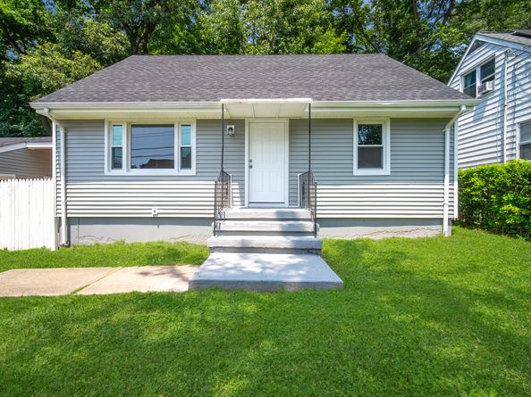 112 Pitt Street, Bridgeport CT 06606