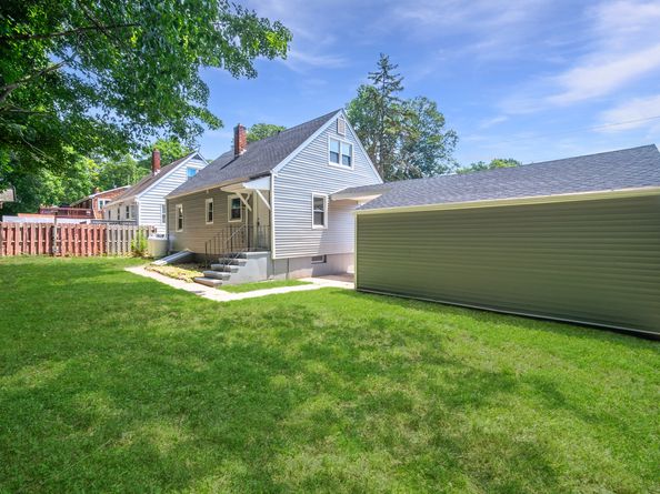112 Pitt Street, Bridgeport CT 06606