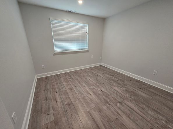 112 Glenwood Avenue 112, Bridgeport CT 06610