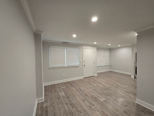 112 Glenwood Avenue 112, Bridgeport CT 06610