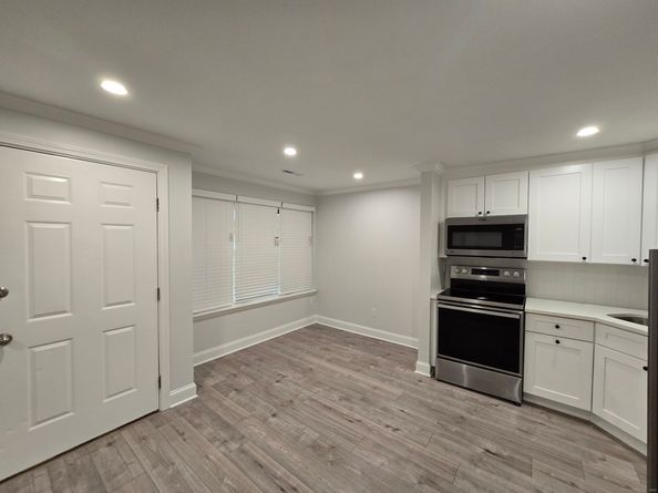 112 Glenwood Avenue 112, Bridgeport CT 06610