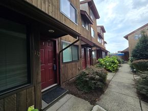 112 Glenwood Avenue 112, Bridgeport CT 06610