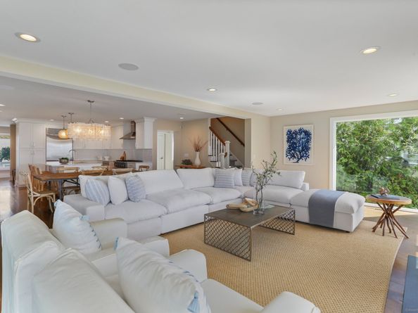 318 320 Pine Creek Avenue, Fairfield CT 06824