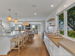 318 320 Pine Creek Avenue, Fairfield CT 06824