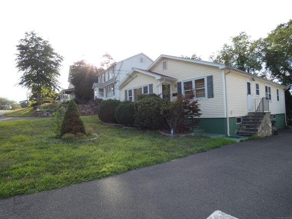 490 Woodside Avenue, Bridgeport CT 06606