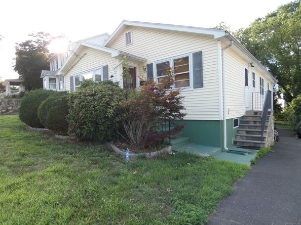 490 Woodside Avenue, Bridgeport CT 06606