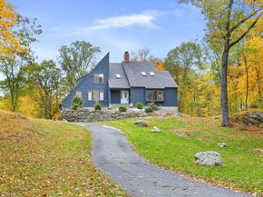 22 Ledgewood Road, Redding CT 06896