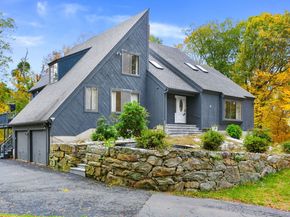 22 Ledgewood Road, Redding CT 06896