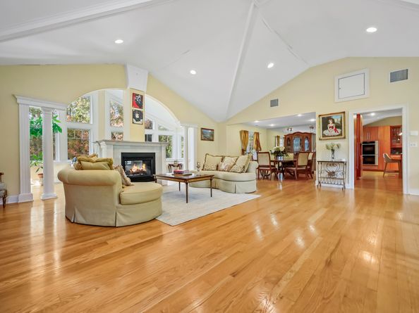 2190 Sturges Highway, Fairfield CT 06880