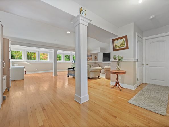2190 Sturges Highway, Fairfield CT 06880