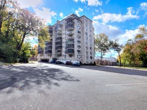 80 Cartright Street 8J, Bridgeport CT 06604