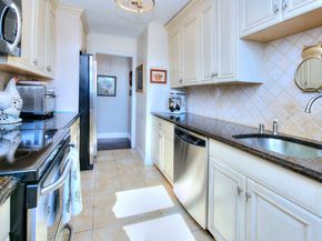 80 Cartright Street 8J, Bridgeport CT 06604