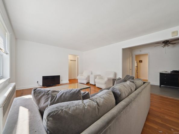 108 Strawberry Hill Avenue 1, Stamford CT 06902