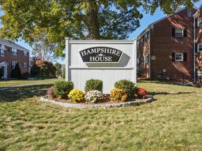 108 Strawberry Hill Avenue 1, Stamford CT 06902