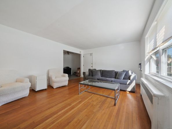 108 Strawberry Hill Avenue 1, Stamford CT 06902