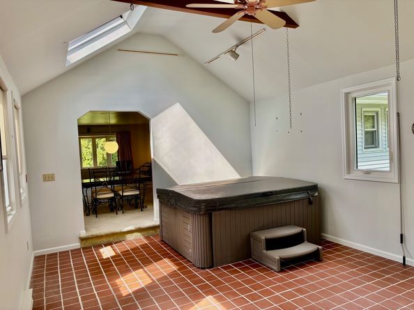 21 Adams Drive, Bethel CT 06801