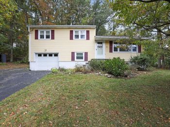 12 Oak Crest Drive