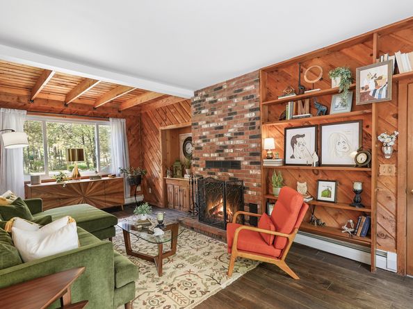 19 Kimberly Drive, Brookfield CT 06804