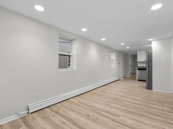 107 Dewey Street, Stratford CT 06615